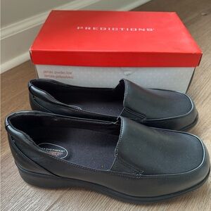 BRAND NEW Predictions Safe Step Loafers WIDE